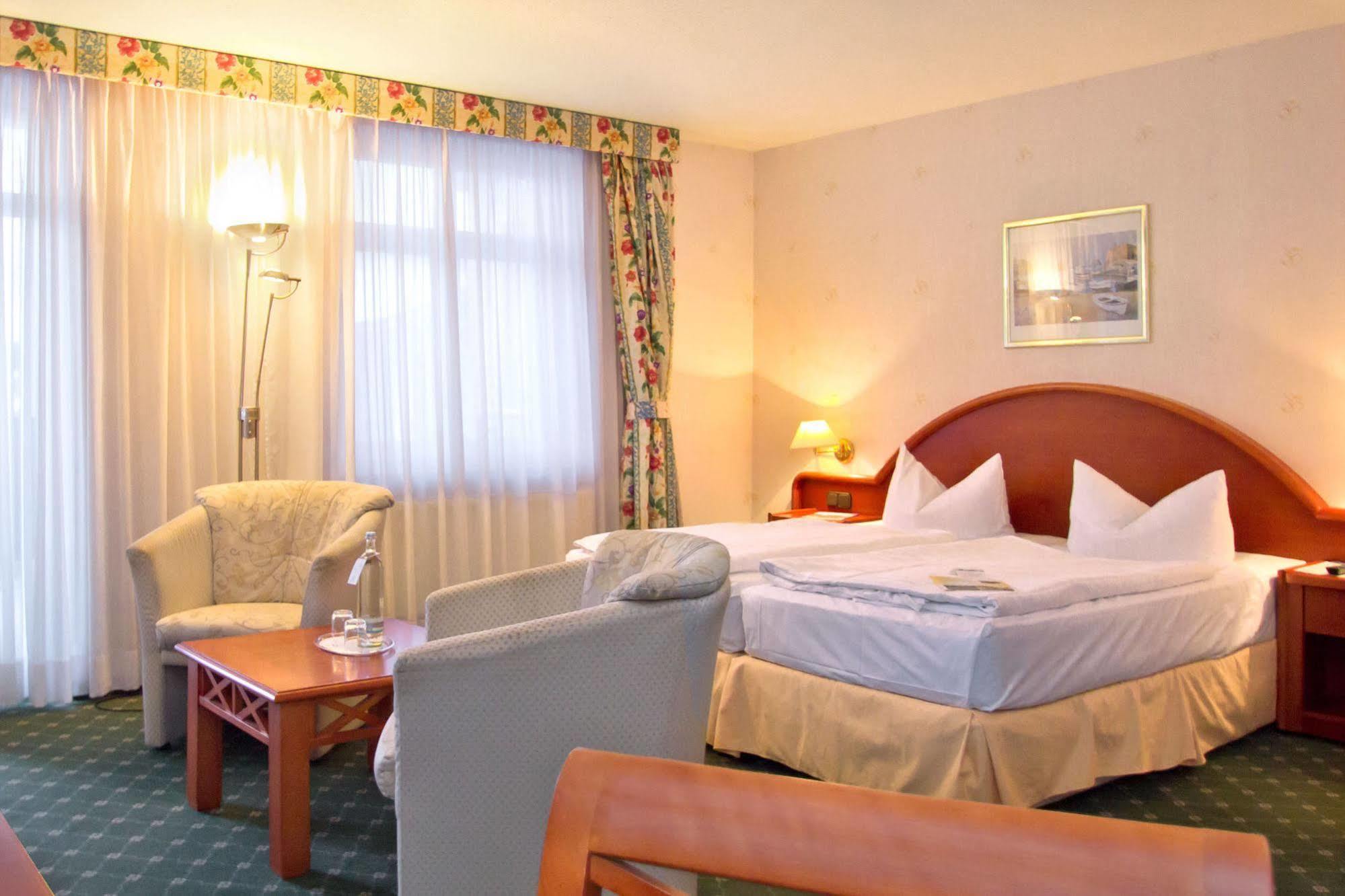 Seetelhotel Ostseehotel Ahlbeck Ahlbeck  Ngoại thất bức ảnh
