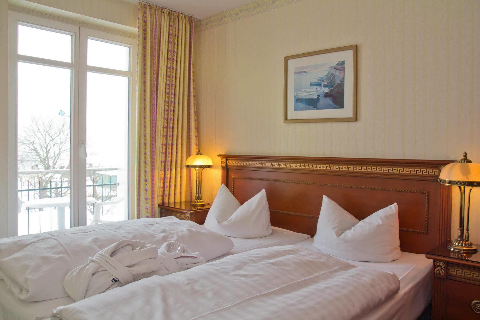 Seetelhotel Ostseehotel Ahlbeck Ahlbeck  Ngoại thất bức ảnh