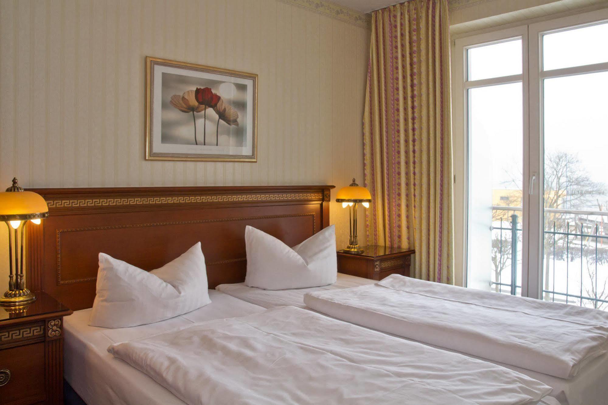 Seetelhotel Ostseehotel Ahlbeck Ahlbeck  Ngoại thất bức ảnh
